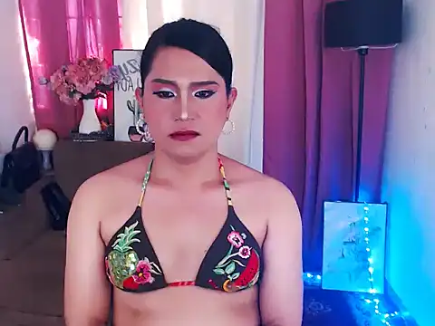 SWEETBELLA69 webcam