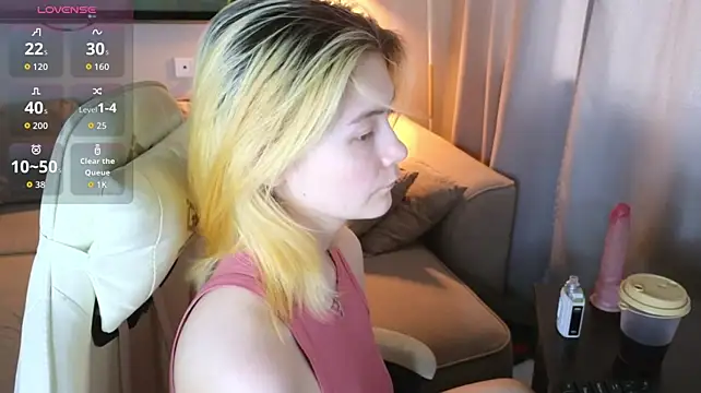 Emily_Miu