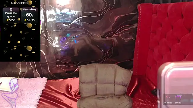 YourtsBella live cam
