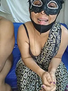 Telugu_couples_romance webcam