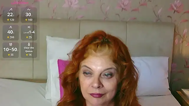 GiselleFox webcam