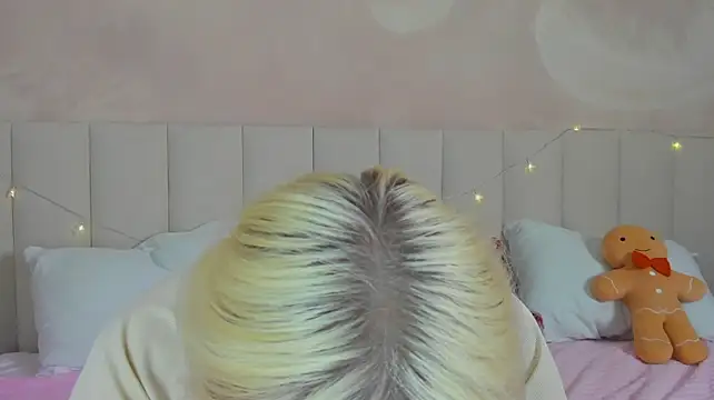 AdeleSilvy webcam