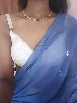 sexy___hotty live cam on StripChat