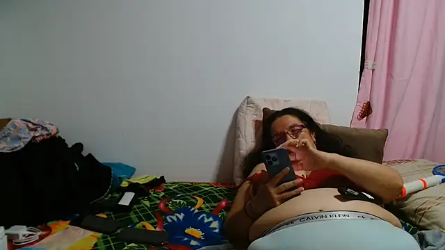 consentidamummy09 live cam on StripChat