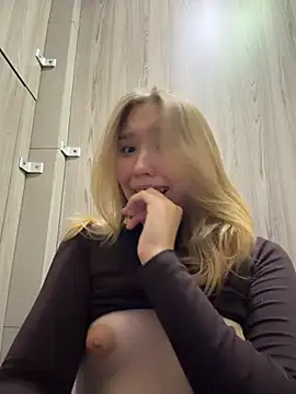 -NaughtyAngel-