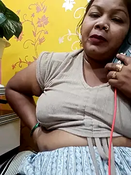 SAHIBAHOTBHABHI live cam on StripChat