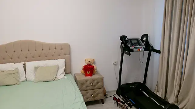 Annyfit4you live cam on StripChat