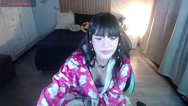 sailor_moon07 live cam on StripChat