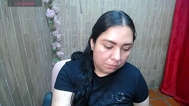 solyeria live cam on StripChat
