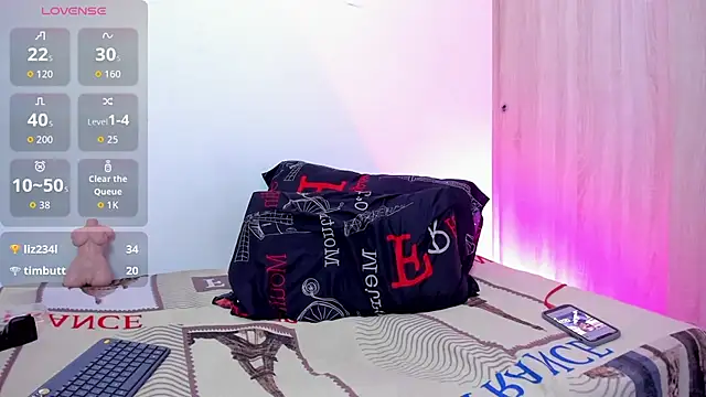 bastian_bigcock live cam on StripChat
