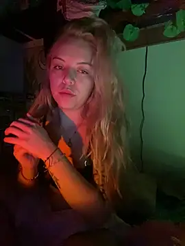 nathashabennethh live cam on StripChat