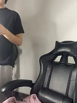 _Tommy_7 webcam