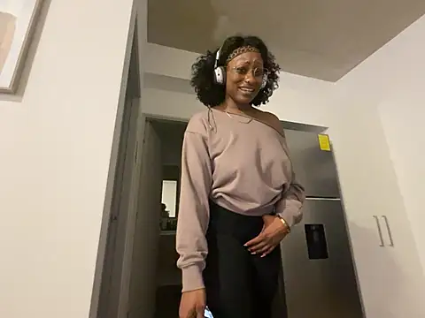 wynterheat live cam on StripChat