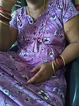 Tamilselviroja- webcam