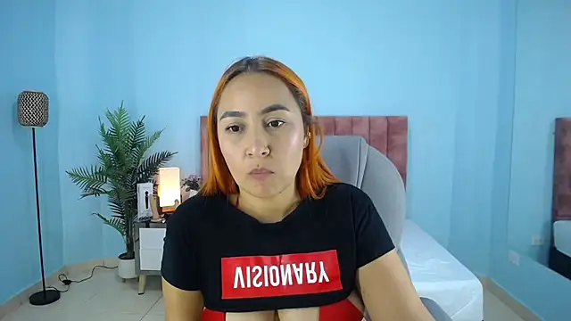 nana_levy live cam on StripChat