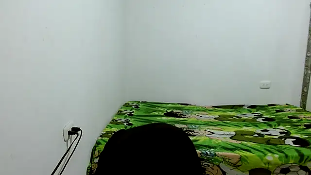 estefania224 live cam