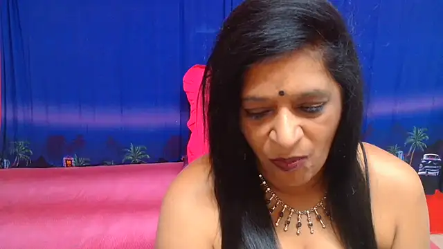 INDIANFUSION live cam on StripChat