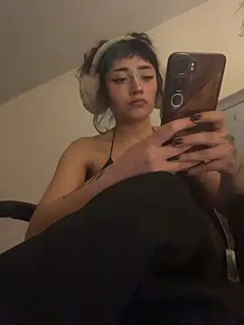 baby_akuma_ live cam on StripChat