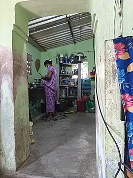 Tamilselviroja- webcam
