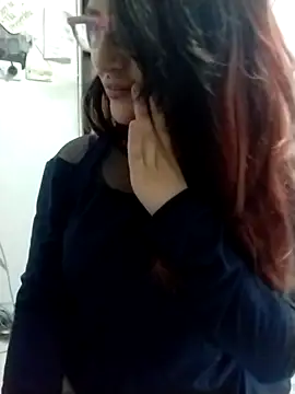 _Alaskamisa live cam on StripChat