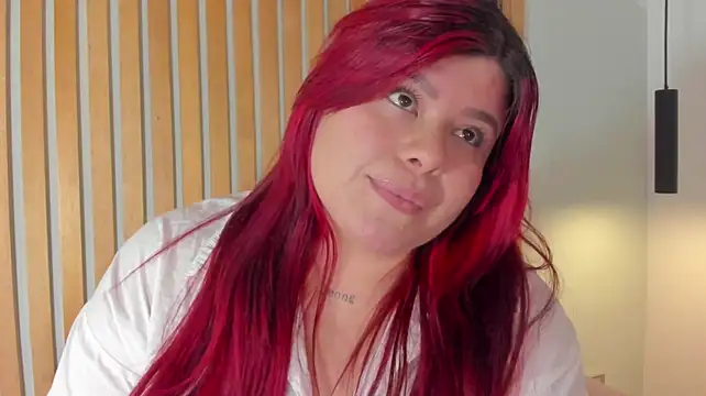 Scarlett_grey1 webcam