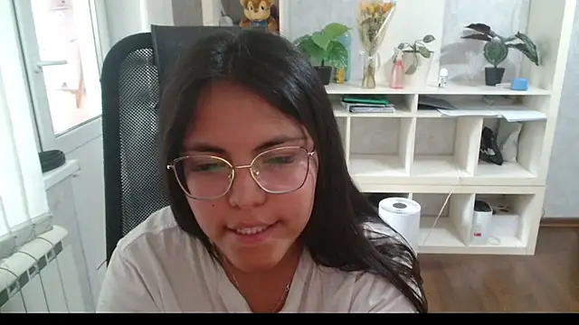 Anda_here live cam on StripChat