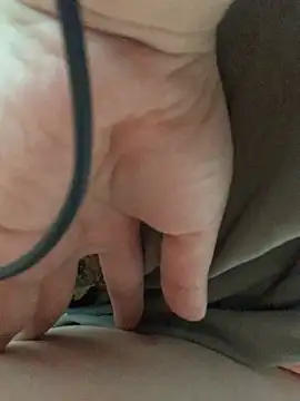 JerryJen11 live cam on StripChat