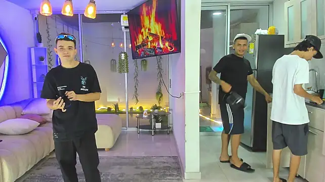 Houseofwarrios webcam