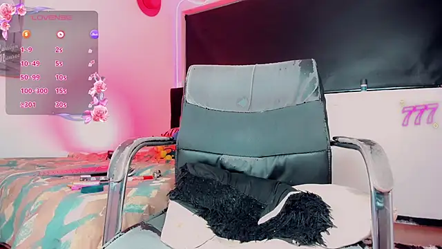 Kendall_hornyy live cam
