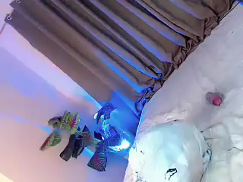 temptresses28's live cam