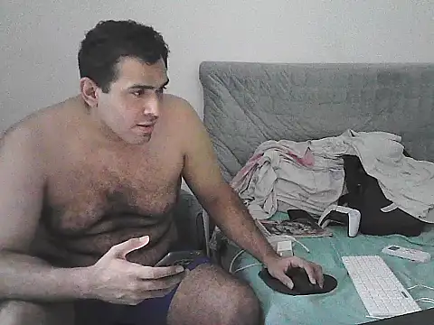 alphalatinobearx webcam