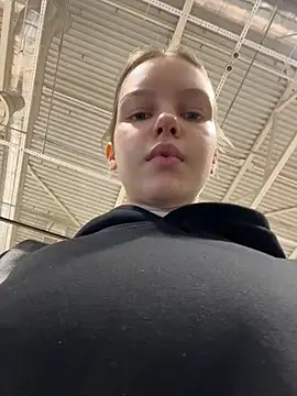 AshleyMur webcam
