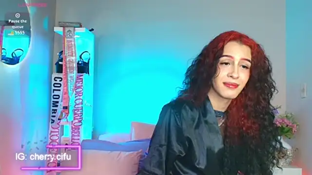 CherrySeraphine1 webcam