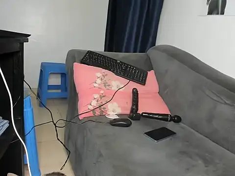 tinydolll