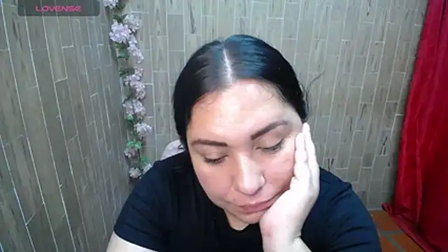 solyeria live cam on StripChat