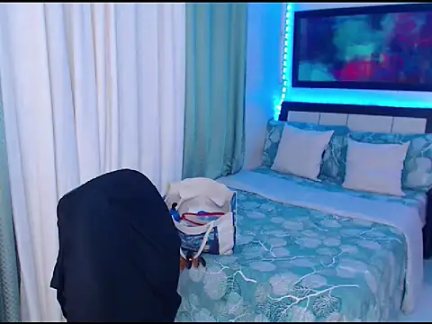Heavenly_Treats webcam