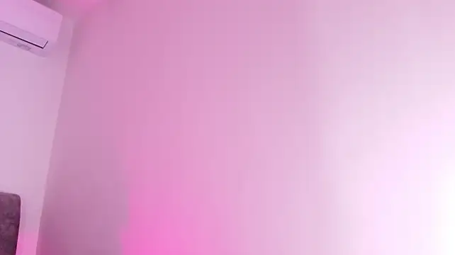 lu_mystic webcam