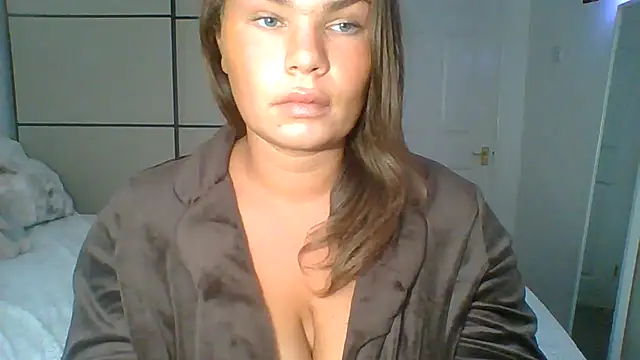 GEMMARMALADE live cam on StripChat