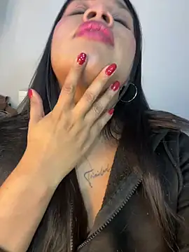 Rashell1_Queen