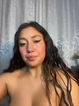 Antonella_Moreau webcam