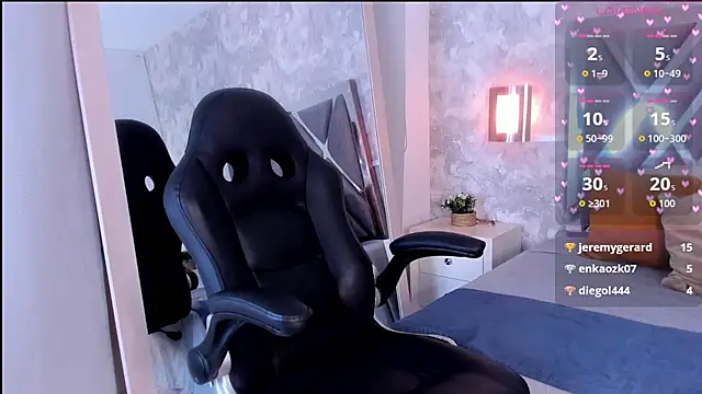 zharaa_fox_ webcam