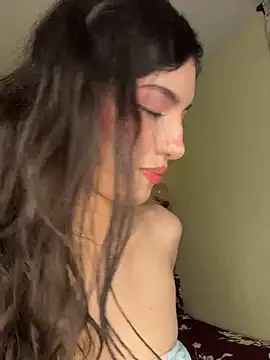 Emily-hottson