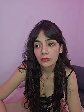 LeoyNicky98 live cam on StripChat