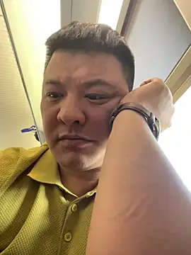 zhang1118 (Ask my age) - 完成开射