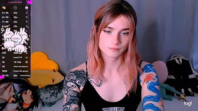 Model: Alice_Hells