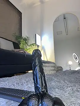Isa__Blanc webcam