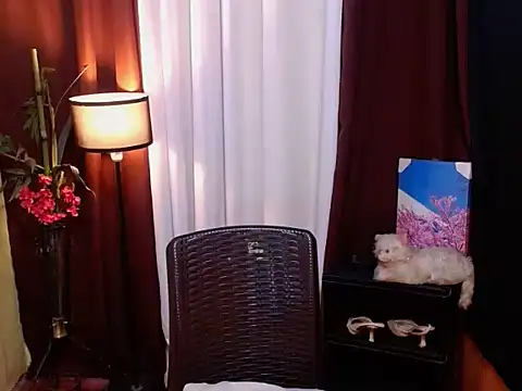 HornyKerujieTrans webcam