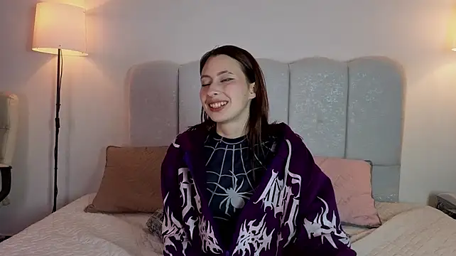 Katt_Moonn webcam