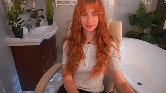 Nicol_Moonn webcam