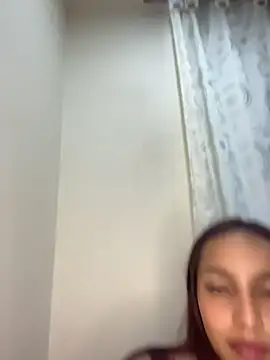 Eve_Ritz live cam on StripChat